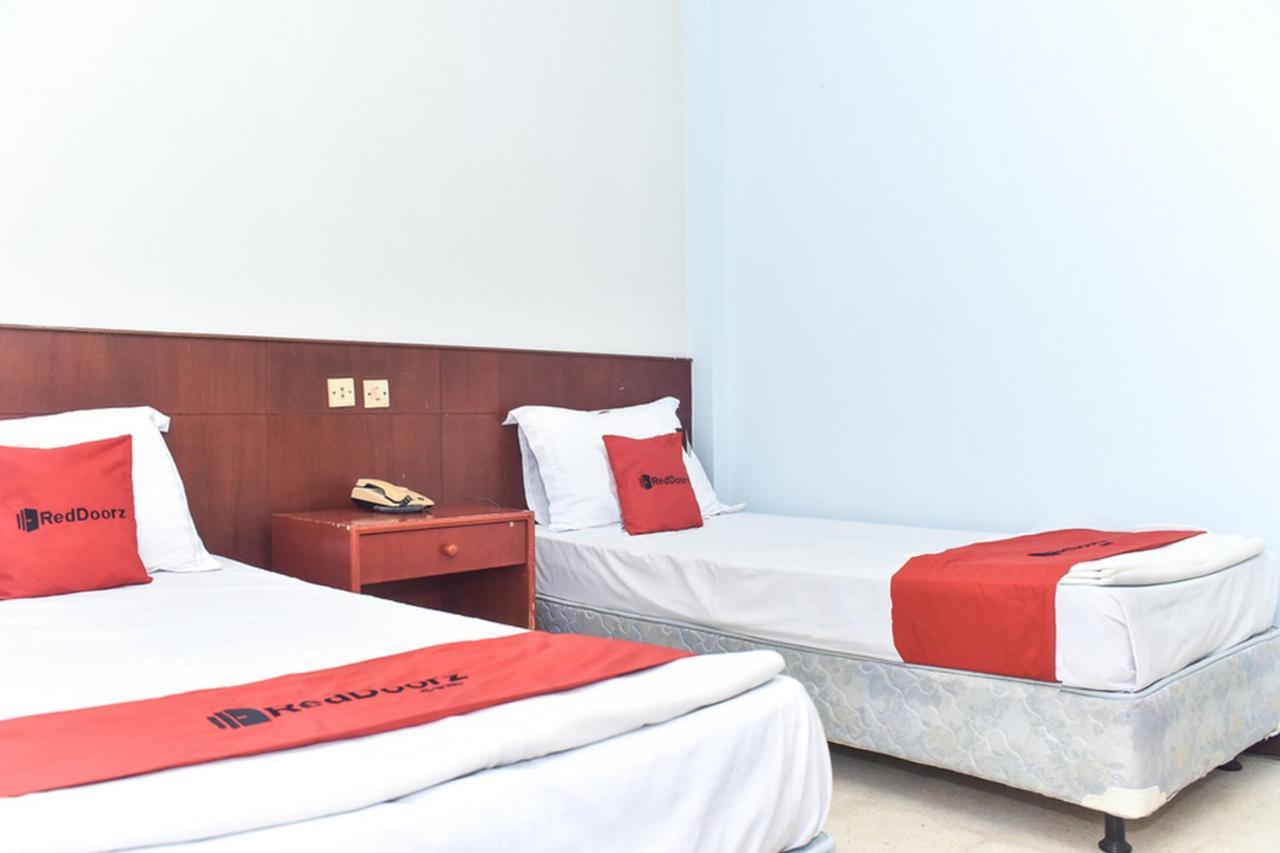 Reddoorz Near Kampung Warna Warni Ξενοδοχείο Μαλάνγκ Εξωτερικό φωτογραφία