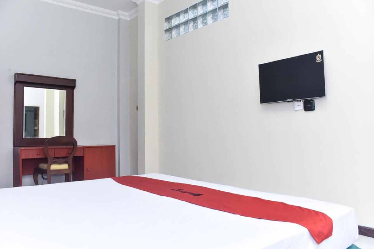 Reddoorz Near Kampung Warna Warni Ξενοδοχείο Μαλάνγκ Εξωτερικό φωτογραφία